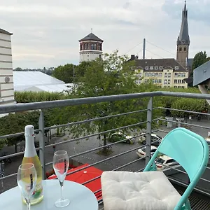 Apartment Avi Burgplatz Düsseldorf